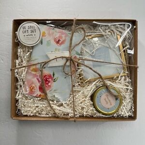 Be Still Eccolo World Traveler “Be Still” Gift Set NEW